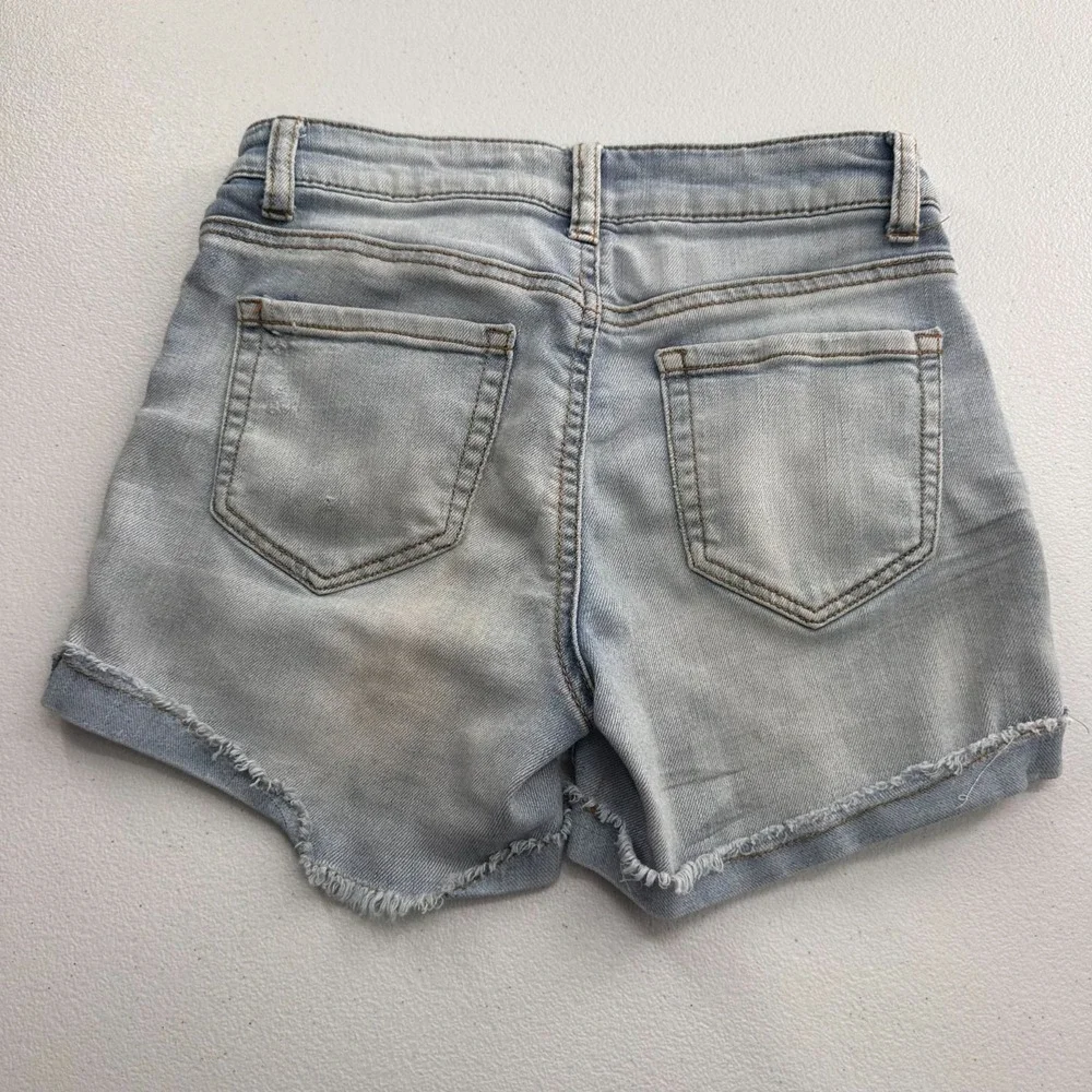 Distressed Light Blue Denim Shorts Vanilla Star Mid Rise Midi Length Jean Size 0